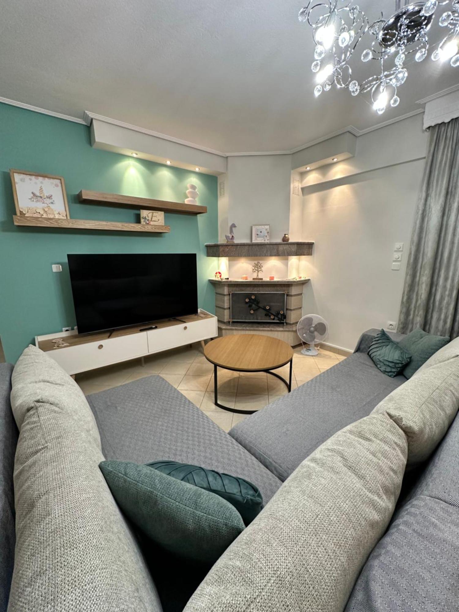 Mandalena Luxury Larissa Apartment Экстерьер фото